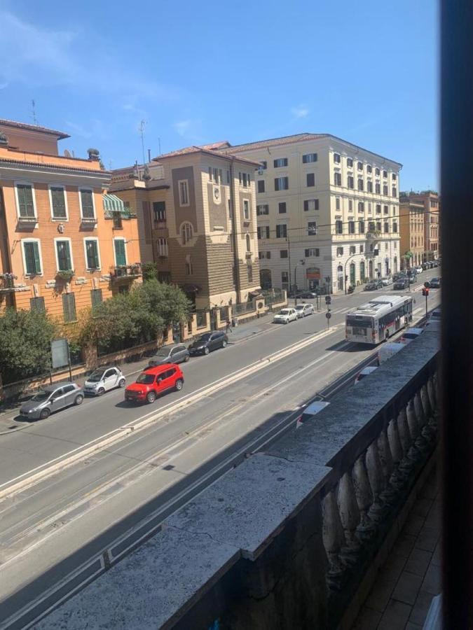Parri Silton Hotel Rome Bagian luar foto